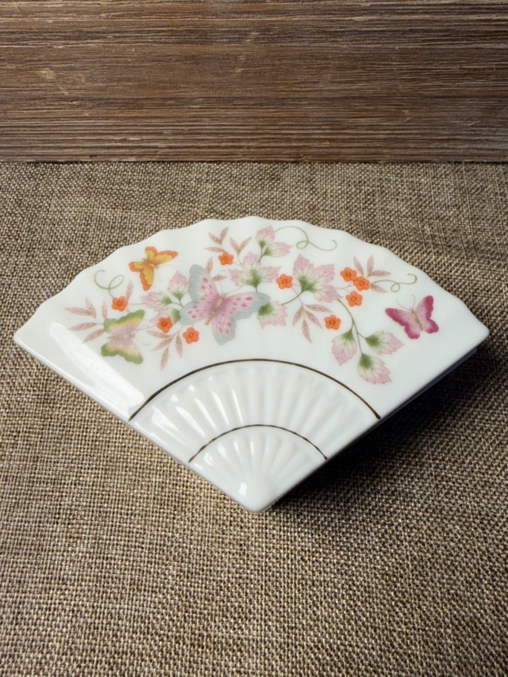 Vintage Avon Trinket Box